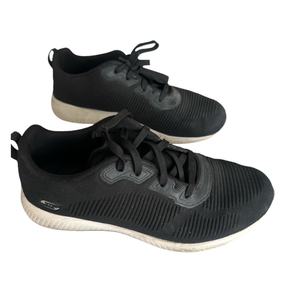 Women Sketchers size 10
